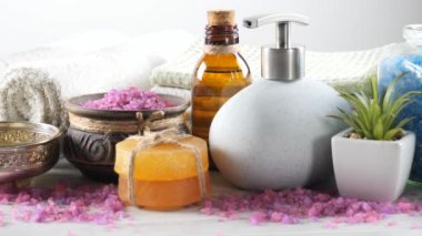 Maddeler tablosundaki bileşiminde spa masaj için
