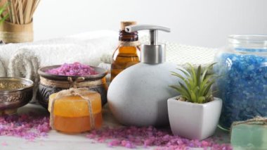 Maddeler tablosundaki bileşiminde spa masaj için