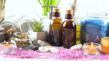 Maddeler tablosundaki bileşiminde spa masaj için