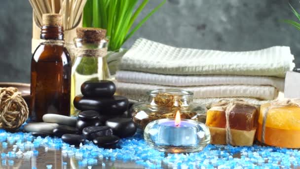 Items Voor Wellness Massage Samenstelling Tafel — Stockvideo