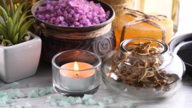 Maddeler tablosundaki bileşiminde spa masaj için