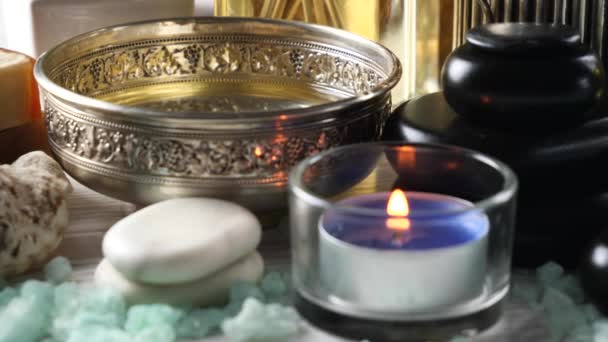 Objets Pour Massage Spa Dans Composition Sur Table — Video