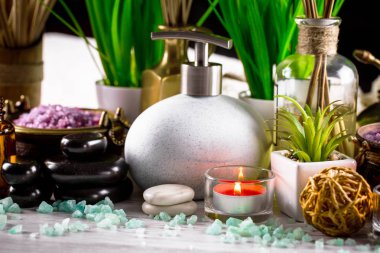 Maddeler tablosundaki bileşiminde spa masaj için