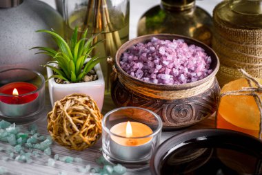 Maddeler tablosundaki bileşiminde spa masaj için