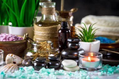 Maddeler tablosundaki bileşiminde spa masaj için