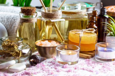 Maddeler tablosundaki bileşiminde spa masaj için