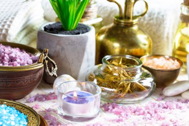 Maddeler tablosundaki bileşiminde spa masaj için