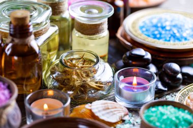 Maddeler tablosundaki bileşiminde spa masaj için