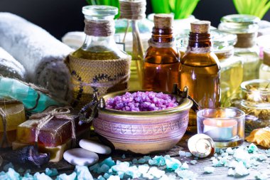 Maddeler tablosundaki bileşiminde spa masaj için