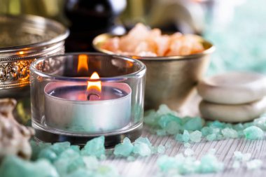 Maddeler tablosundaki bileşiminde spa masaj için