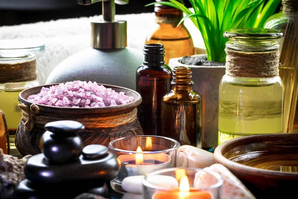 Elemente Für Die Wellness Massage Der Zusammensetzung Auf Dem Tisch — Stockfoto