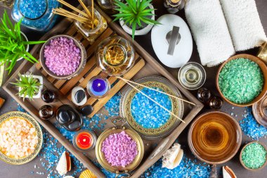 Okula dönüş. Okul malzemeleri için sınıflar ve dersler.