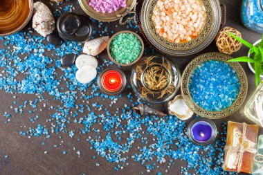 Okula dönüş. Okul malzemeleri için sınıflar ve dersler.