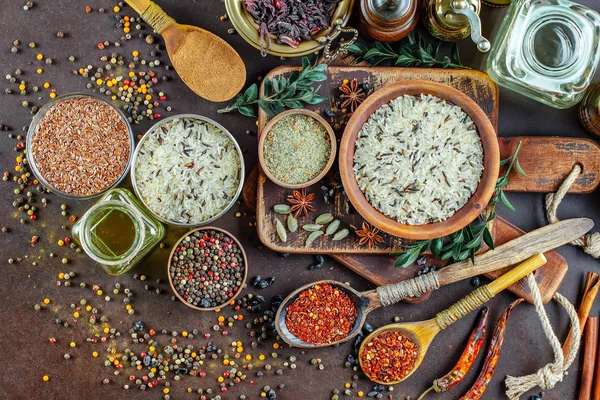 Baharat Baharat Kompozisyon Masada Yemek Pişirmek Için — Stok fotoğraf