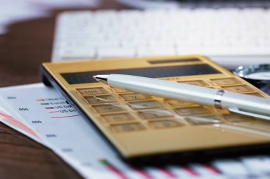 Muhasebe. Kompozisyon ofiste iş yapmak için öğeleri.