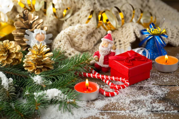 Καλά Χριστούγεννα Κάρτα Δώρα Και Καφέ Και Χριστουγεννιάτικα Στολίδια — Φωτογραφία Αρχείου