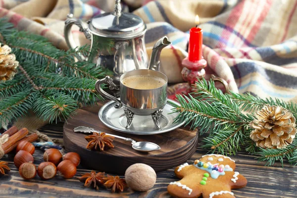 Vrolijke Kerstkaart Met Geschenken Koffie Kerstversiering — Stockfoto