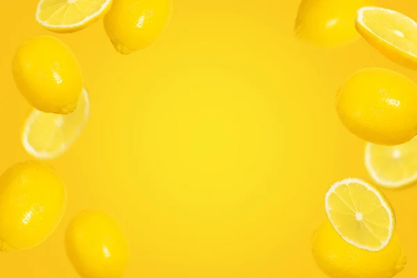 Падіння лимонів фону — стокове фото