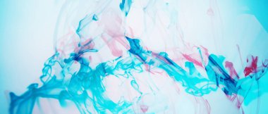 Su soyut karışımında güzel mürekkep. Çift pozlama, renk değişimi