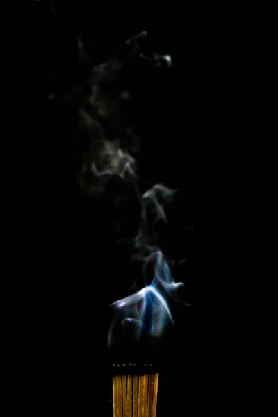Mérkőzés Gyufa Füst Fekete Háttér Láng Tűz — Stock Fotó
