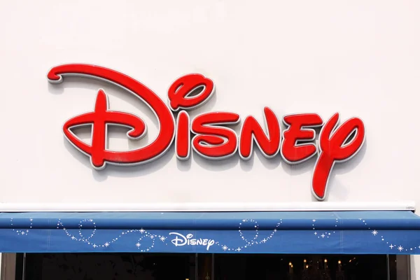 Kopenhaga Dania Sierpień 2018 Disney Logo Panelu Znak Zewnątrz Disney — Zdjęcie stockowe