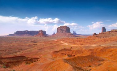 Monument Valley view Utah ve Arizona, Amerika Birleşik Devletleri - Navajo rezervasyon alanları