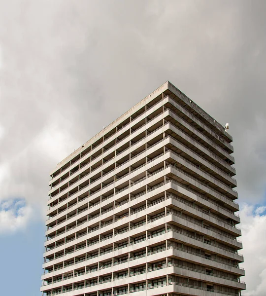 Bâtiment Résidentiel Béton Grande Hauteur Dans Style Brutalisme Béton Avec — Photo