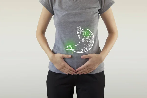 Gabungan digital dari disorot perut wanita dengan infeksi — Stok Foto