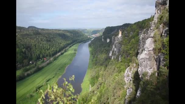 Rio Elba Suíça Saxônica Vista Superior Perto Ponte Bastei Sachsen — Vídeo de Stock