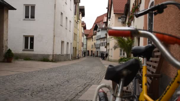 Mei 2019 Fussen Duitsland Verbazingwekkend Toeristisch Alpendorp Met Gezellige Huizen — Stockvideo