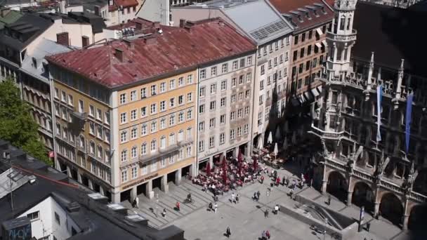 2019年5月25日 慕尼黑从圣彼得教堂塔俯瞰 Marienplatz Shopping Cultural Centre Viktualienmarkt — 图库视频影像