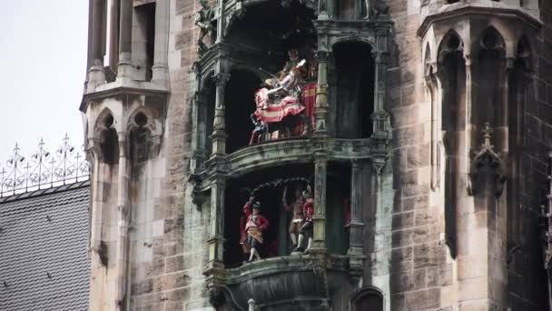 2018 Munich Germany Rathaus Glockenspiel New Town Hall Munich 시계로 — 비디오