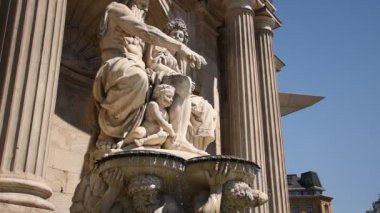 Neptün ve karısı Salacia Fountain Viyana, Avusturya 'da Albertina ve Hofburg Sarayı yakınlarında. Detaylar, yakın çekim. 
