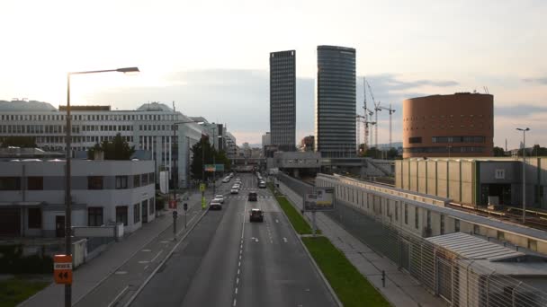 Junio 2019 Vienna Austria Vienna Modern District Evening Streets Wiener — Vídeo de stock