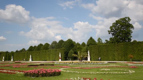 Valla Jardín Cielo Lluvioso Dramático Palacio Schonbrunn Schloss Schnbrunn — Vídeos de Stock