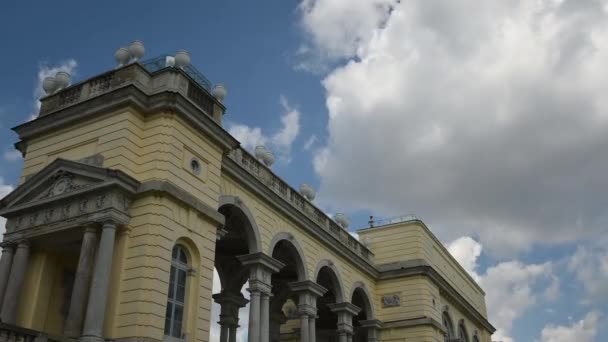 Gloriette Dramatisk Himmel Schonbrunn Schloss Schnbrunn Wien Största Turistattraktionerna Wien — Stockvideo