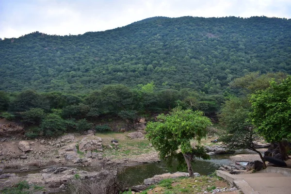 Hogenakkal Falls Bir Görsel Tedavi — Stok fotoğraf