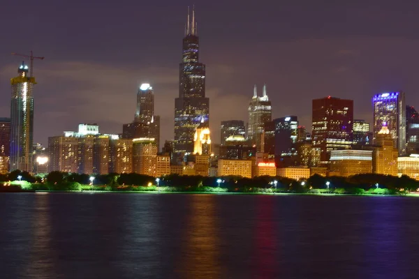 Chicago Illinois Usa Juli 2018 Chicagoer Skyline Mit Bunten Gebäuden — Stockfoto