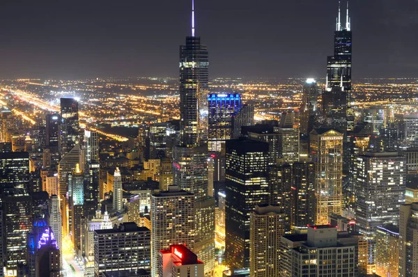 Chicago, Illinois - ABD - 20 Ağustos 2016: Güzel Downtown Chicago manzarası