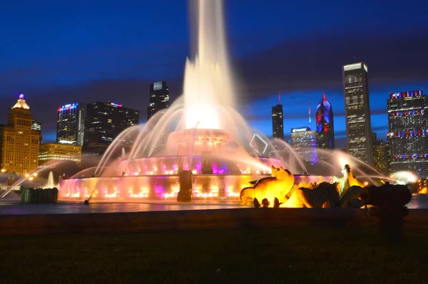 Chicago Illinois Estados Unidos Julio 2016 Fuente Buckingham Grant Park — Foto de Stock