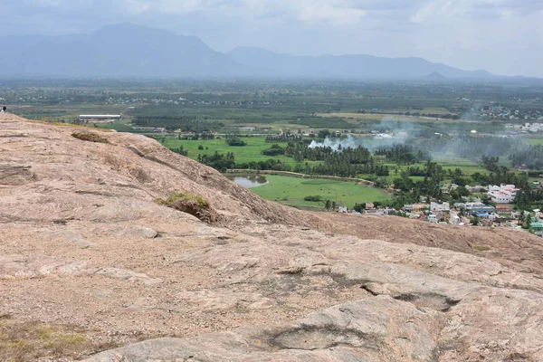 Dindigul Tamilnadu Ινδία Ιουλίου 2018 Τεράστιο Λόφο Στο Dindigul — Φωτογραφία Αρχείου