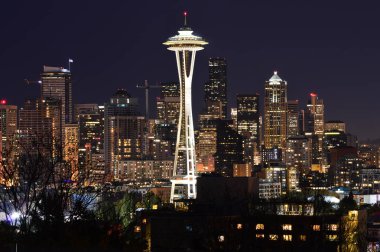 Seattle, Washington, ABD - 17 Nisan 2015: Seattle manzarası ile Space Needle
