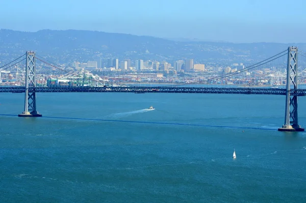 Сан-Франциско, Калифорния, США - 31 августа 2015 года: Вид на Сан-Франциско с Койт-Тауэр — стоковое фото
