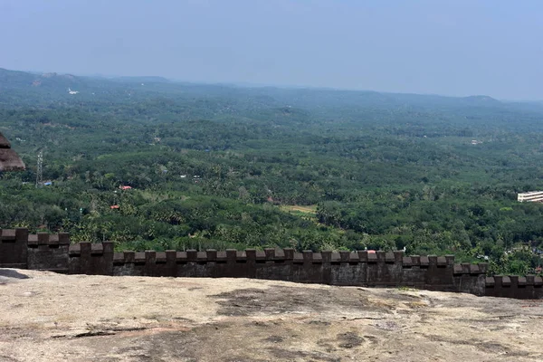Kollam, Kerala, Hindistan-2 Mart, 2019: Elephant Rock Hill — Stok fotoğraf