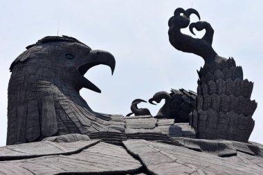 Kollam, Kerala, Hindistan-2 Mart 2019: Jatayu heykelin panoramik görünümü