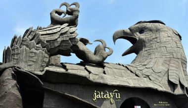 Kollam, Kerala, Hindistan-2 Mart 2019: dünyanın en büyük beton kuş heykeli