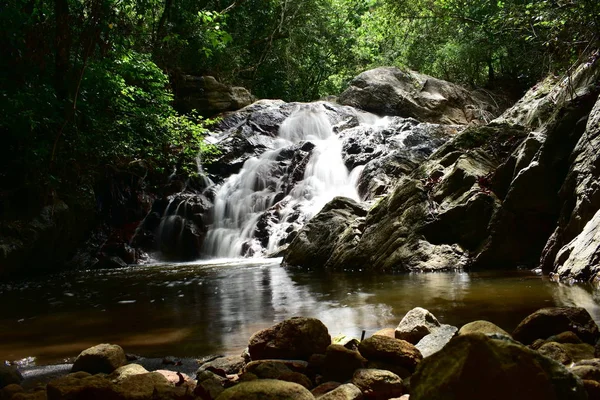Kodiakanal-Wasserfälle in Tamilnadu — Stockfoto