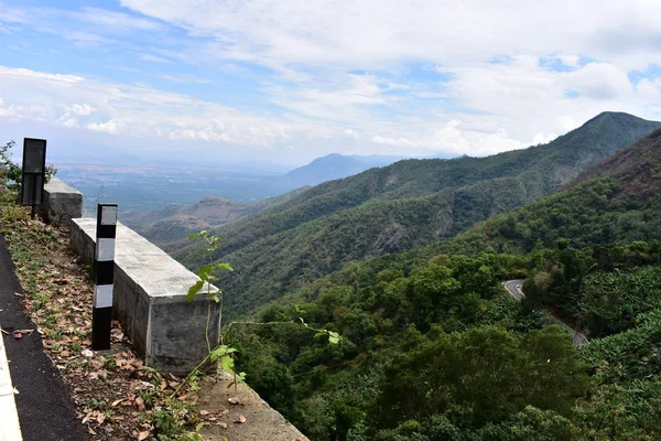 Vista panorámica de ghats orientales desde Kodaikanal Hills — Foto de Stock