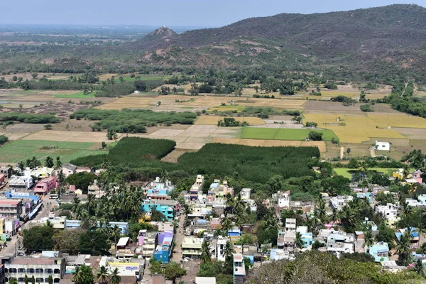 Chennai, Tamilnadu, Inde : 14 avril 2019 - Temple Vedagiriswarar à Thirukazhukundram — Photo