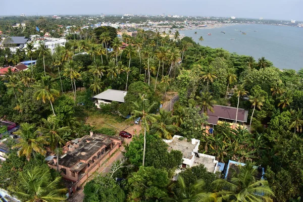 Kollam, Kerala, India: 2 maart 2019-uitzicht vanaf de vuurtoren van Tangasseri — Stockfoto